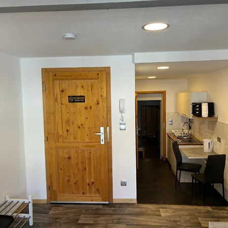 Ferienwohnung Bad Frankenhausen 公寓 *